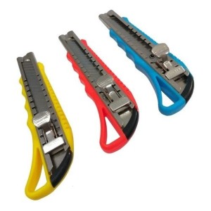 Estilete com Trava YARA