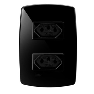 Tomada Dupla Distanciada Pérola 10A RADIAL